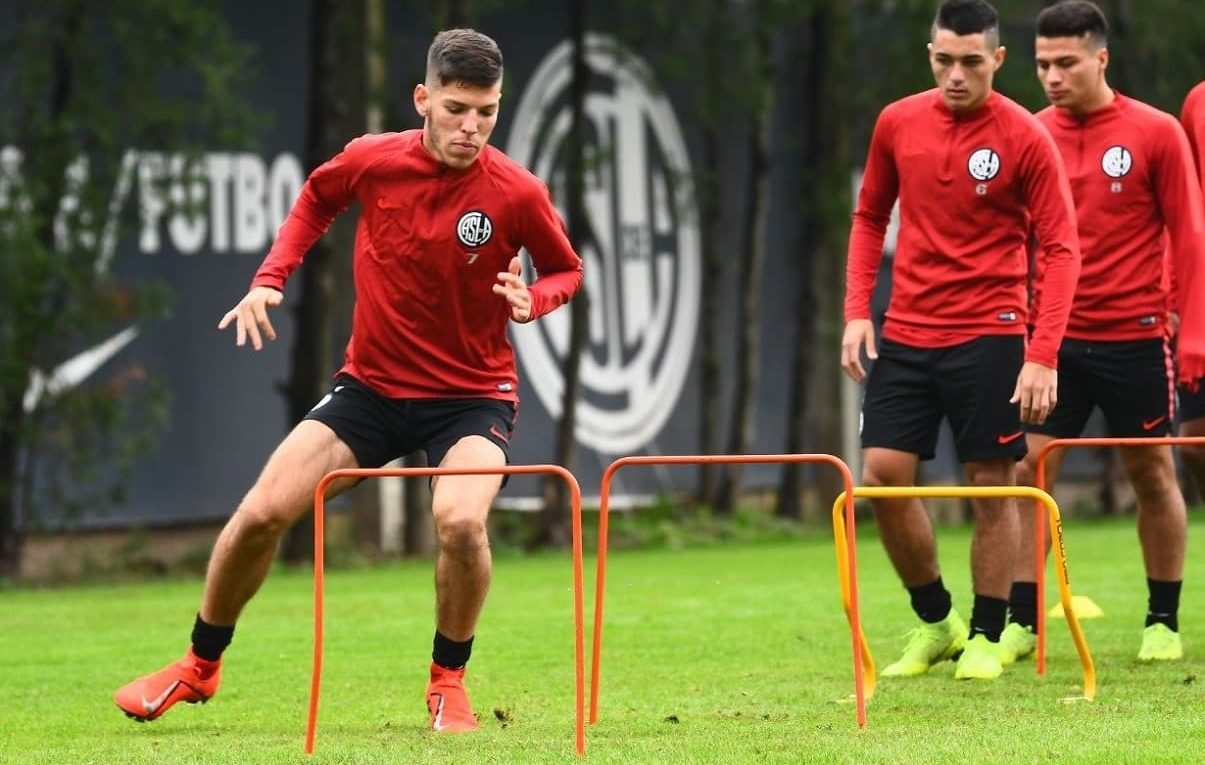 En la mañana de este lunes 20 de mayo, tras el entrenamiento del plantel de San Lorenzo de Almagro, el técnico Diego Monarriz anunció lo que será el equipo titular el miércoles cuando enfrenten a Estudiantes de San Luis por la Copa Argentina, desde las 21 horas.