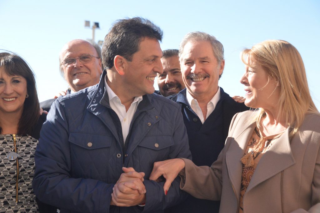 Felipe Solá, primer candidato a diputado nacional por la provincia de Buenos Aires del Frente 1País, visita este jueves 21 de septiembre la ciudad de Rojas, en el marco de esta campaña electoral que ha vuelto a tomar temperatura de cara a octubre.
