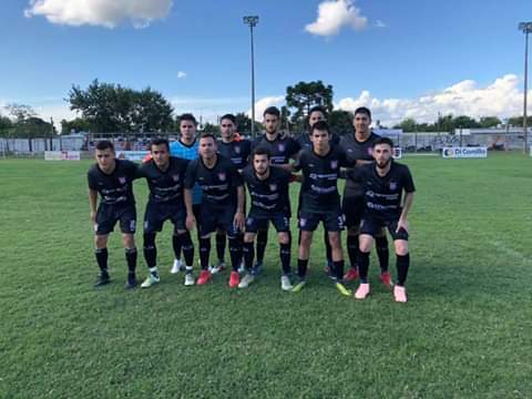 El próximo domingo 24 de marzo se juega la tercera fecha del torneo local de fútbol y tiene como gran atractivo el clásico de Rojas entre Argentino y Jorge Newbery, el mismo se jugará a las 18,30 en soledad ya que los demás partidos se llevarán a cabo a las 16 horas, ellos son NC Juventud reciebiendo a Carabelas y Deportivo Unión a Boca Juniors.