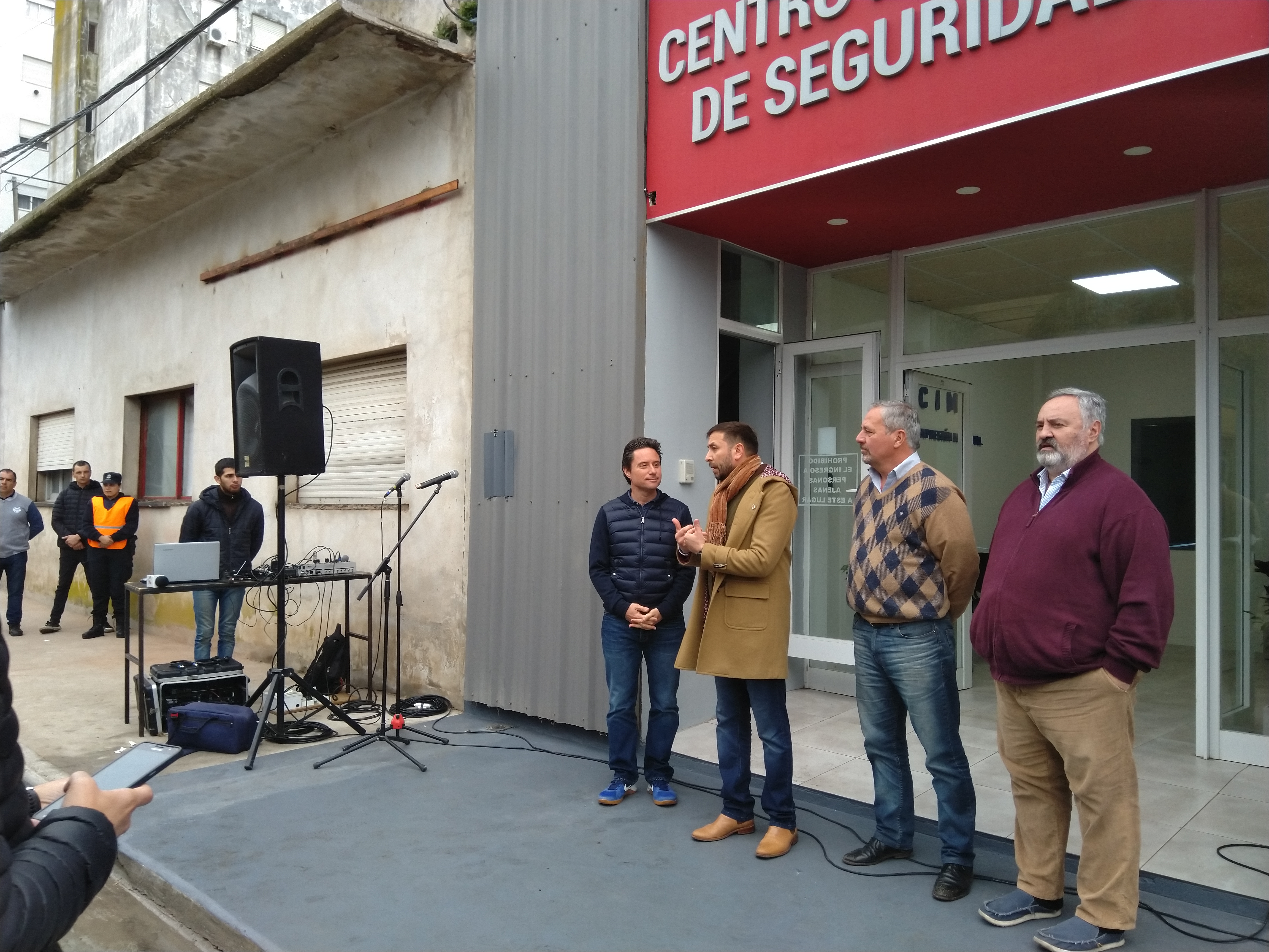 Funcionará en dependencias del Centro Integral de Seguridad que fueron refaccionadas y equipadas con la tecnología necesaria para imprimir los carnets de conducir que serán entregados en solo un día, cuando en el 2015 se demoraba no menos de 15.