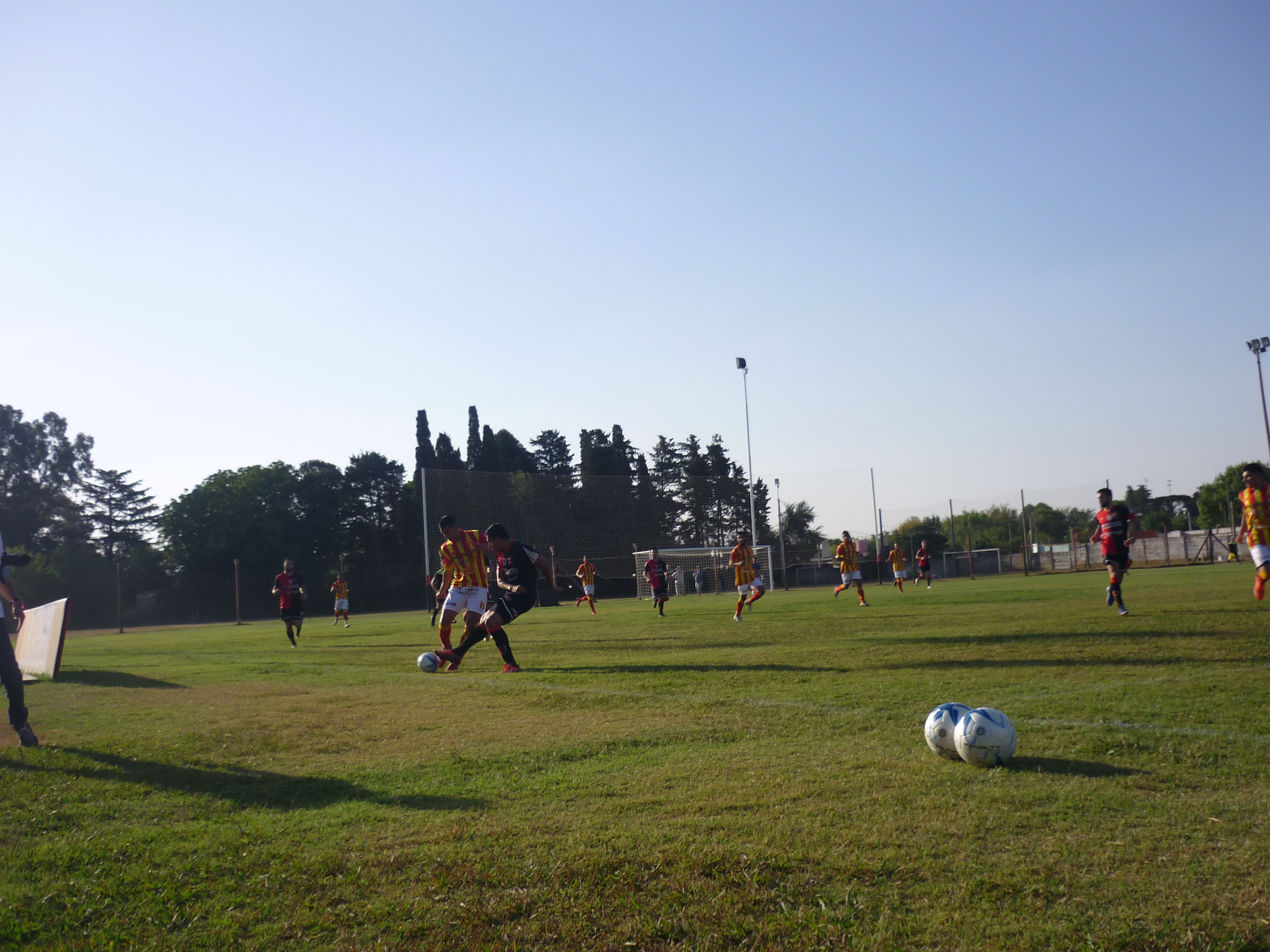 El fin de semana entrante nos depara una nueva fecha del certamen en conjunto entre Colón y Rojas. Así es como desde la tercera fecha del Torneo Alianza se hará presente con dos grandes encuentros en forma prematura desde el día viernes.