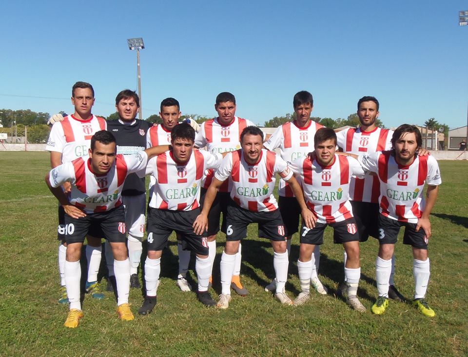 Tras el encuentro de ida disputado la semana pasada en barrio Nehuenche, en la tarde de este sábado 8 de diciembre se definió en barrio Belgrano quien sería el primer clasificado a la final del Torneo Local.