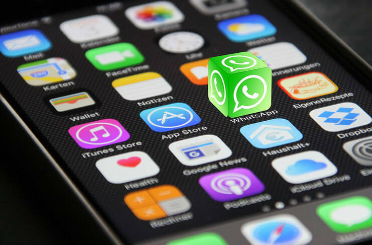 Si hay algo que ha pasado en todos los países del mundo desarrollado es que en los últimos 20 años la vida ha cambiado de forma radical. La aparición de los teléfonos inteligentes o smartphones ha cambiado la forma de informarse, de comunicarse, de comprar, de vender, es decir, ha cambiado completamente la manera en que se venían haciendo cualquiera de las múltiples actividades. Y, por supuesto, Argentina no iba a ser diferente en este aspecto. Es más, en Latinoamérica es el país con más teléfonos inteligentes por habitante. Según una consultora muy importante, el 91% de los encuestados poseía uno, más que México, Brasil e incluso Estados Unidos.