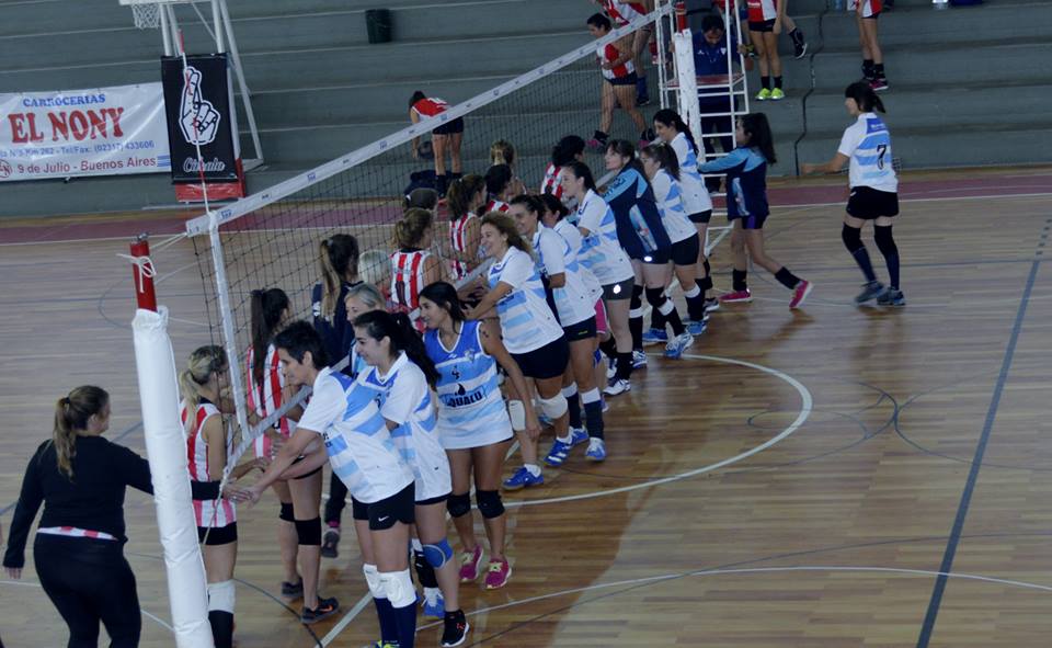 Gran debut presentó el equipo de Competencia Femenino Mayores de Vóley de CEF 109 en lo que fueron los dos encuentros correspondientes a la primera fecha de la Liga Regional de Vóley, llevada a cabo en la ciudad de Nueve de Julio y organizada por el Club Atlético Nueve de Julio. Las victorias fueron sobre el club anfitrión y ante el combinado de Sarmiento, dos de los 8 clubes que componen la liga, siendo los otros el Club San Martin (9 de Julio), Club Atlético Rivadavia (Lincoln), Club Estudiantes Unidos (Pehuajo), Club Deportivo Baigorrita (Baigorrita), Club Atlético Rivadavia (Junín) , Club Atlético 9 de Julio y el Cef 109 (Rojas).