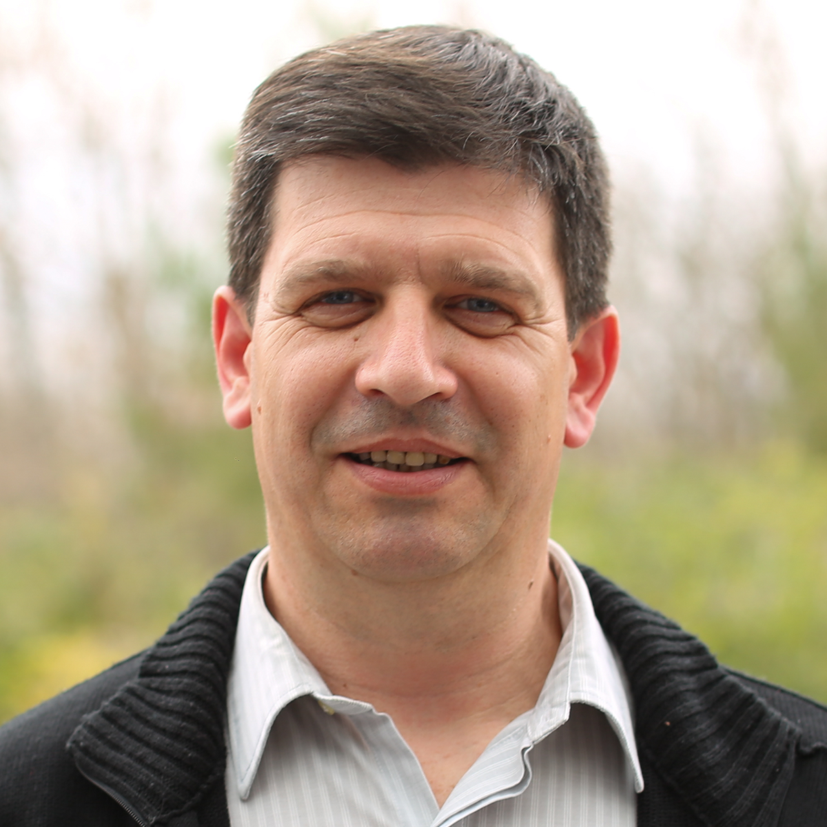 El profesor Pablo Molina, quien fuera candidato a concejal en las últimas elecciones legislativas del 2018, obteniendo 2 mil votos, rompió el silencio, informando a este medio que todo este tiempo ha continuado trabajando con la firme idea de construir un amplio espacio opositor de cara a la próxima contienda electoral del 2019.