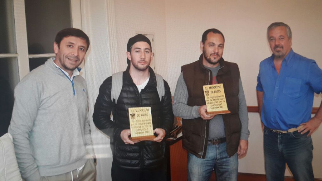El sábado por la mañana, el intendente Claudio Rossi y el secretario de Seguridad, Miguel Nuñez, reconocieron a los profesionales que crearon la aplicación de alerta para los comerciantes locales (Alerta App), que ya llegó a los 700 usuarios.
