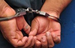 Policías de Los Indios y Rafael Obligado detienen a un sujeto con pedido de captura