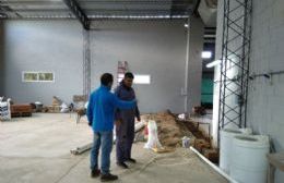 Bomberos Voluntarios avanzan con la instalación de las máquinas lavadoras de uniformes