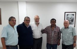 Enrique Alvarado mantuvo una positiva reunión con las máximas autoridades sindicales