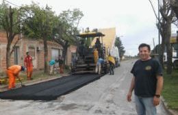 Rafael Obligado también recibe asfalto