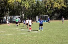 Equipos de River Plate engalanaron encuentro de fútbol femenino en el Parque La Colonia-CECIR