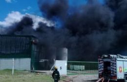 Junín: preocupación por incendio en empresa de reciclaje de envases de agroquímicos