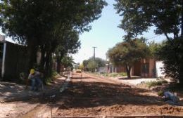 Clyfer ya comenzó los trabajos para pavimentar cuatro cuadras de calle Azara