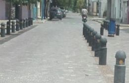 El propio Municipio clausuró la calle Mitre frente a su sede hasta concretar su reparación