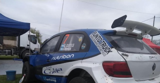 Sebastián Urriza compite en el Rally Pagos del Tuyú