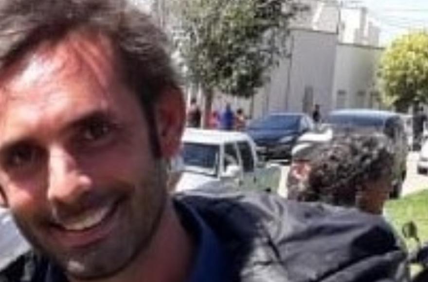 Roy Noguera.
