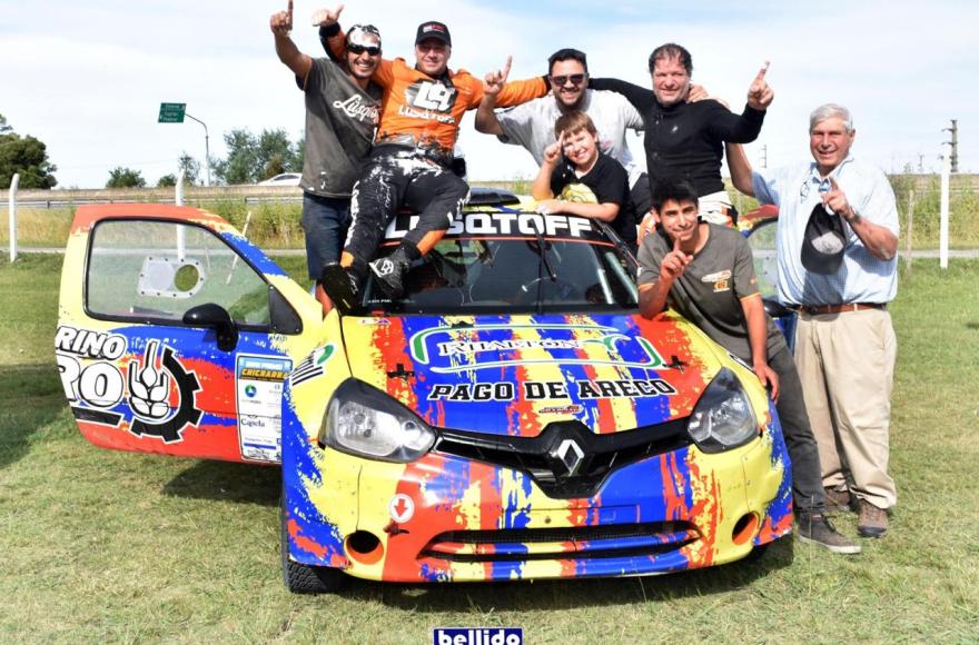 El piloco cierra un increíble año, objetivo máximo cumplido y en lo más alto del Rally Mar y Sierras.