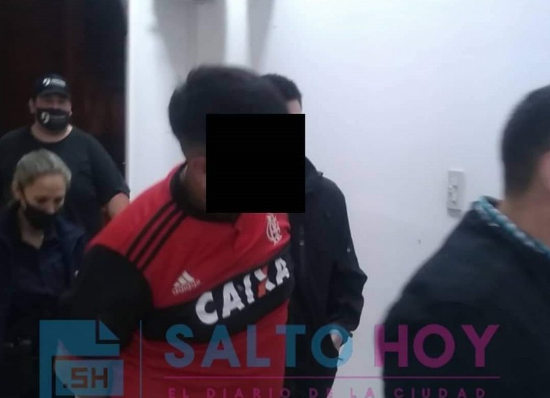 El criminal fue detenido (foto: Salto Hoy).