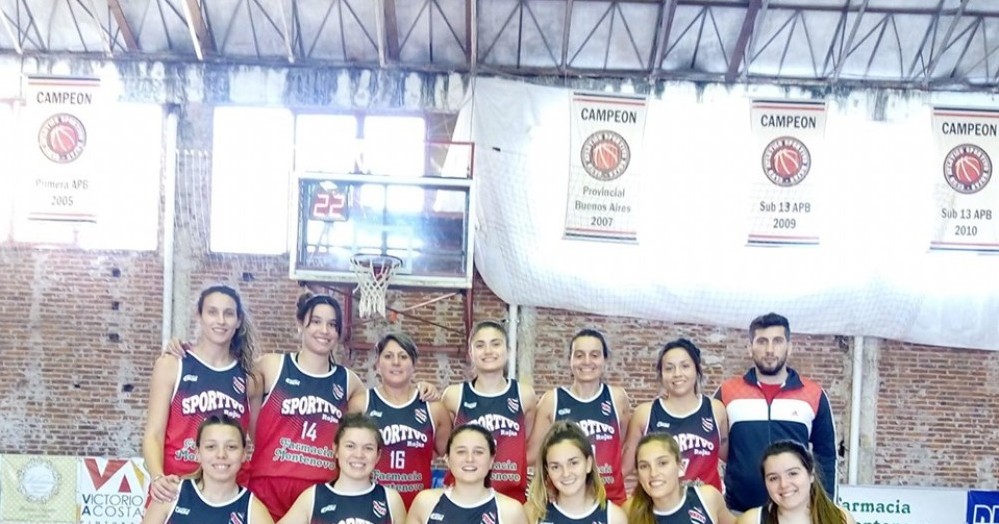 El plantel femenino.