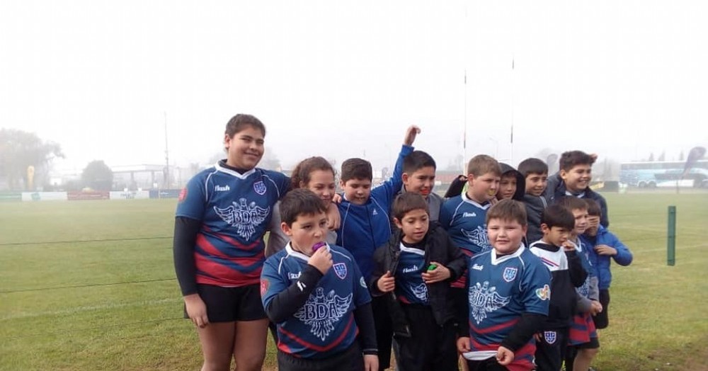 Rugby, sinónimo de amistad y buenos valores.