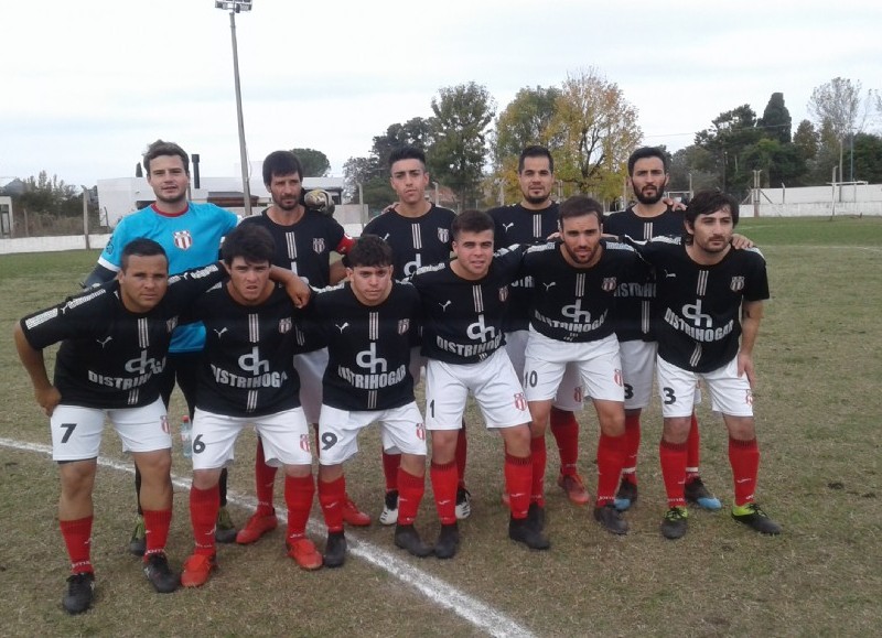 Newbery y Argentino también sumaron de a tres.