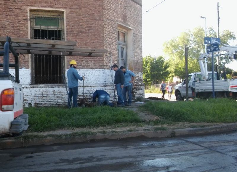 Se retiran todas las conexiones de electricidad.