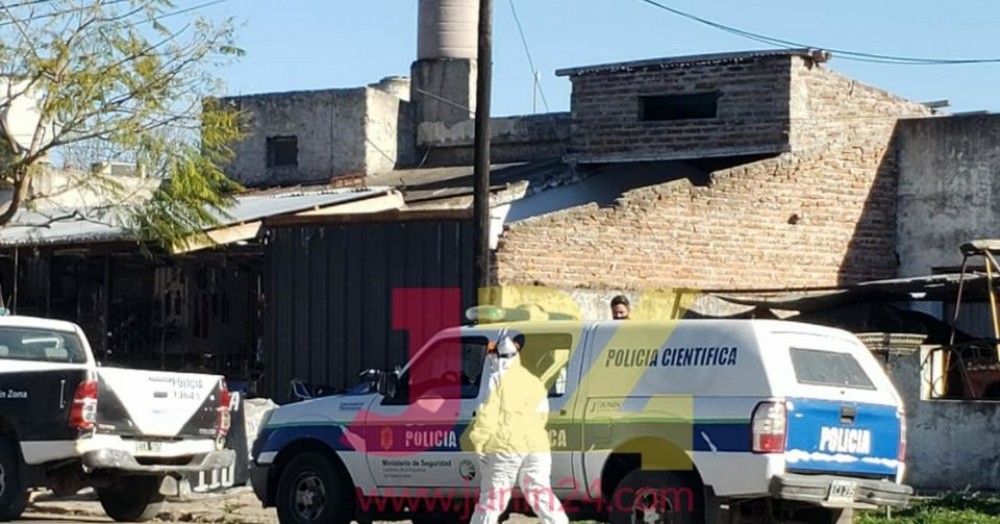 Policía Científica trabajó en el lugar.