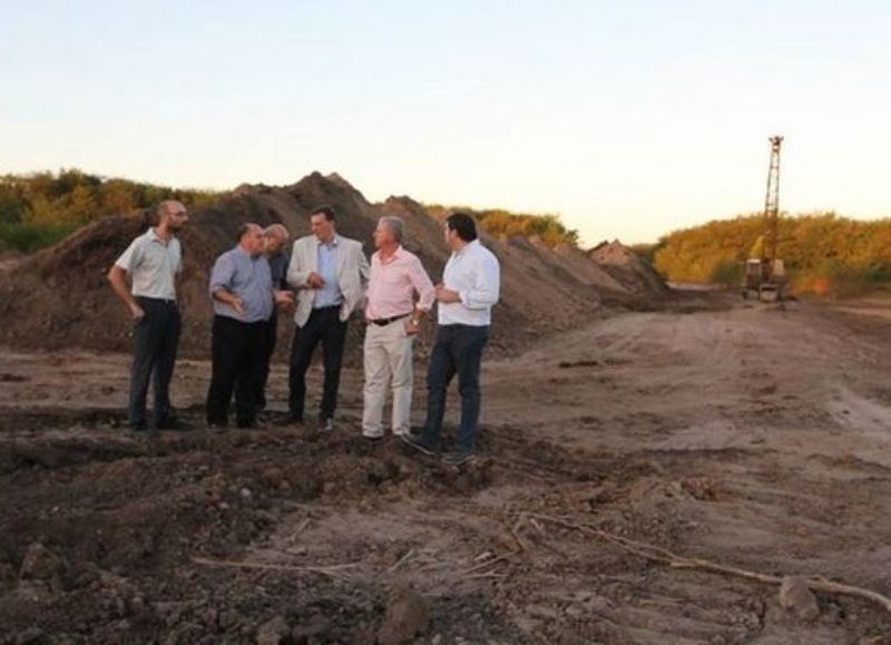 El senador provincial Marcelo Pacífico visitó Ramallo para constatar el avance de obras claves para los vecinos.