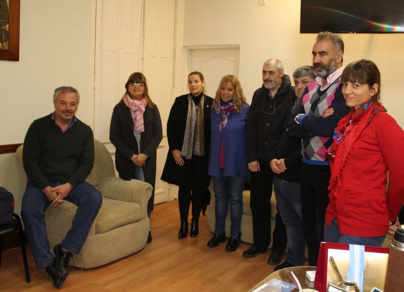 Acto en Intendencia.