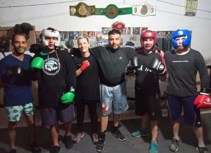 Este viernes amateur en Carabelas y el 11 profesional en Argentino.