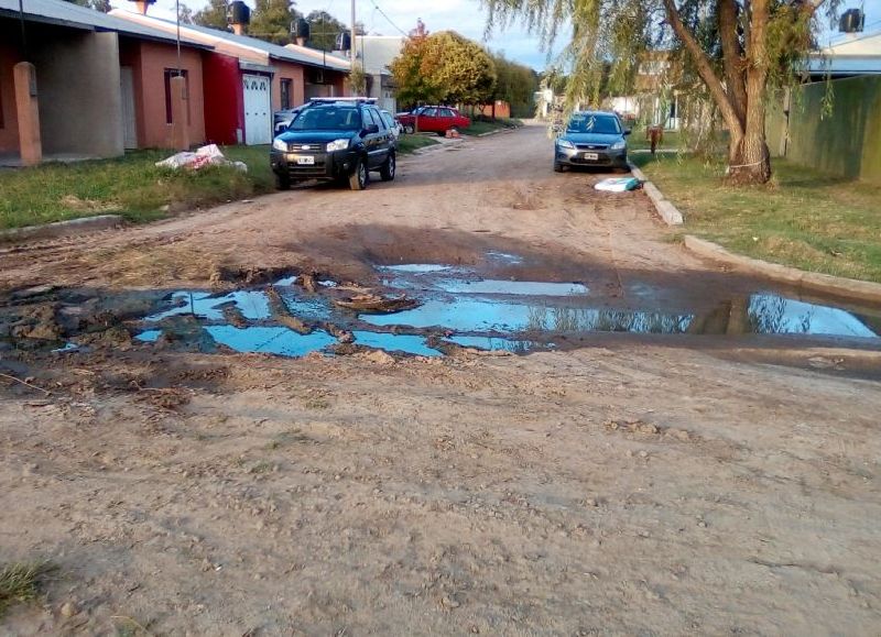 Sus habitantes continúan reclamando una solución.