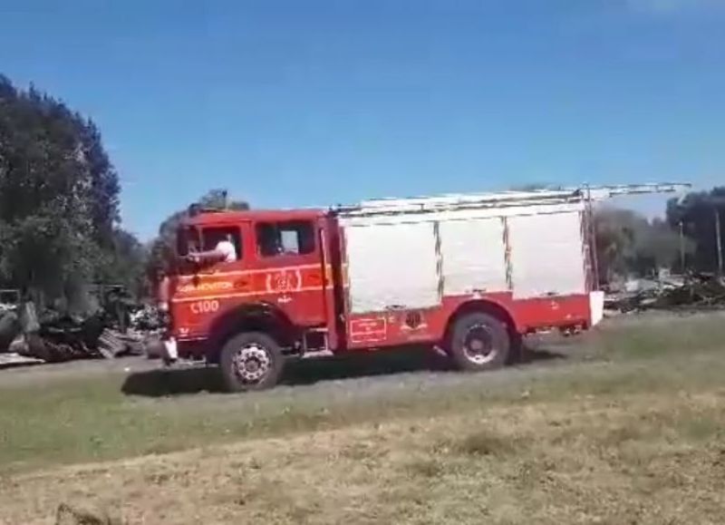 Expeditivo accionar de los bomberos.