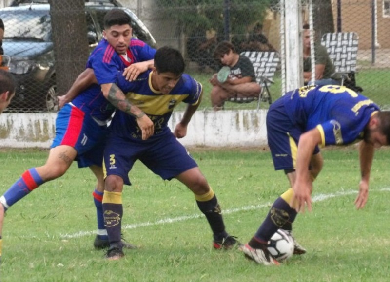 Atractivos cotejos.