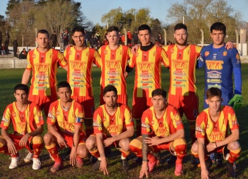 En primera Racing-Barracas, en reserva El Huracán-Newbery.