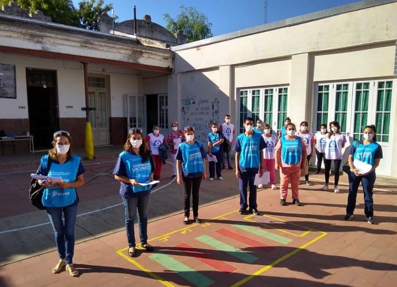 Actividad en la Escuela N° 1.