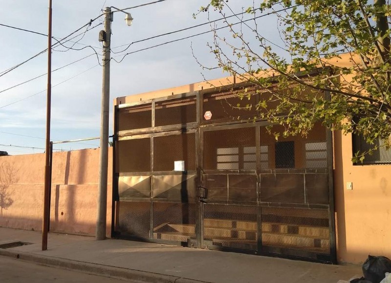 El establecimiento educativo.