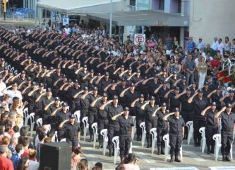 La intención es subir de 160 a 260 cadetes.
