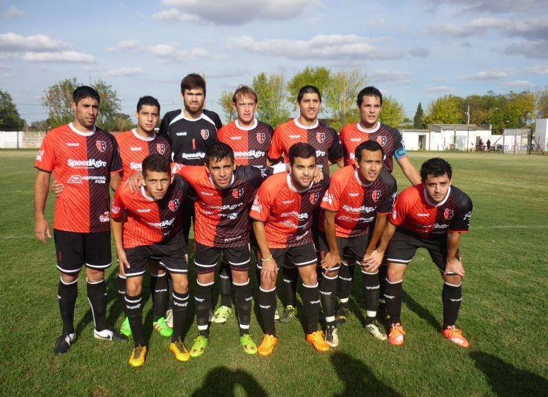 Jorge Newbery fue superior a Carabelas.