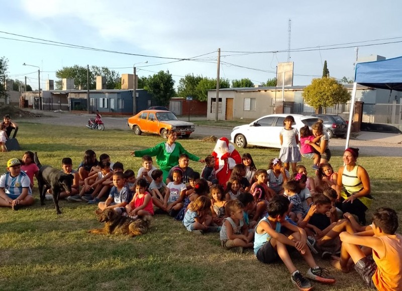 Actividad en Barrio Evita.