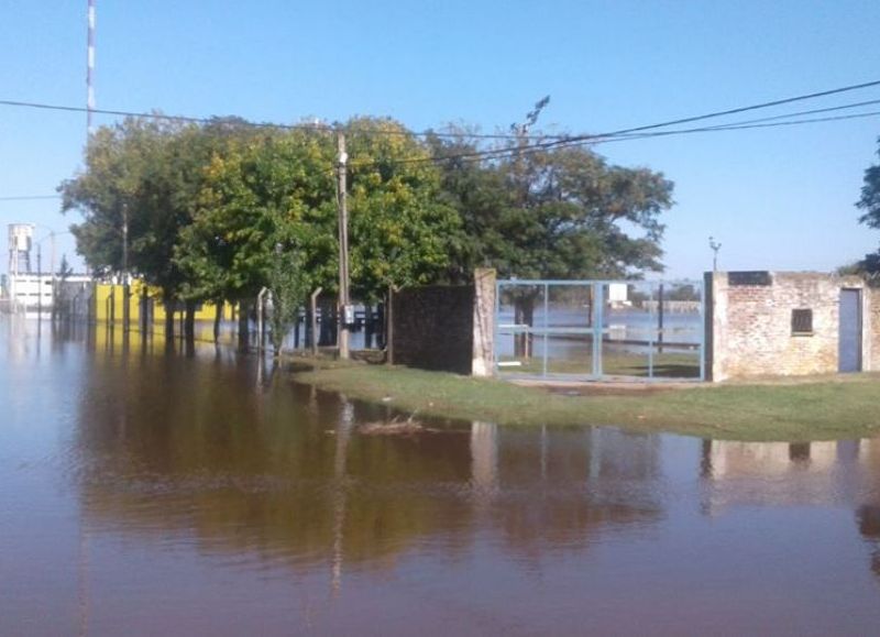 Ayuda tras las inundaciones.