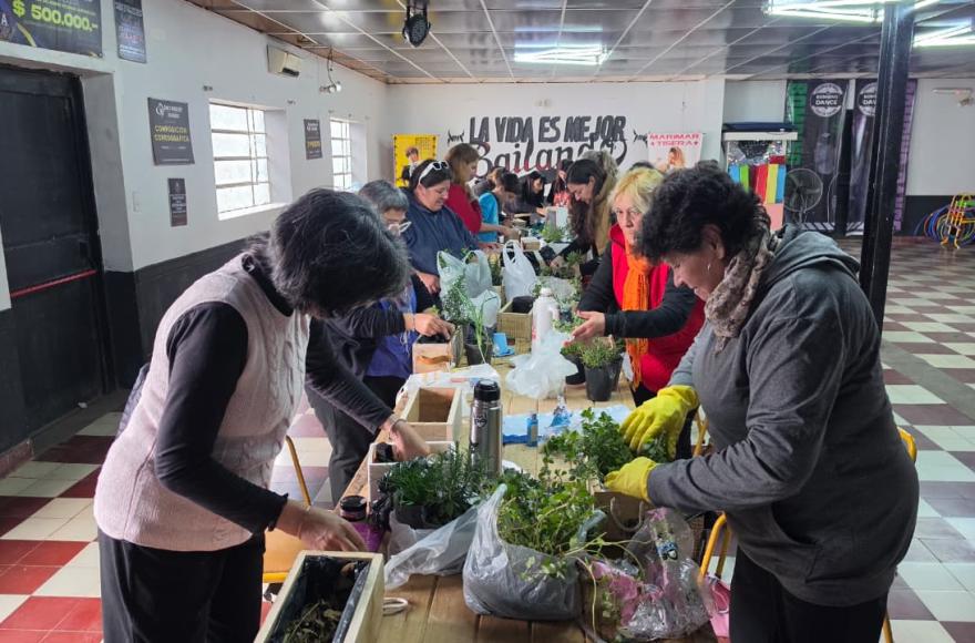 Jornada dedicada al Día del Padre en el Seminario de Jardinería Especial