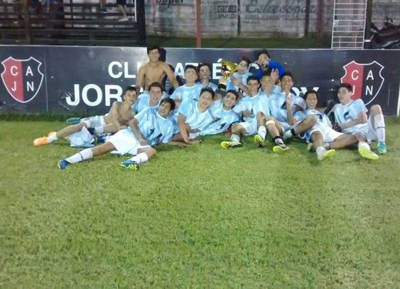 Sub-15 de Argentino.