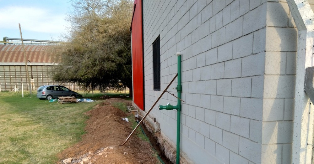 Concluye la instalación de cañerías.