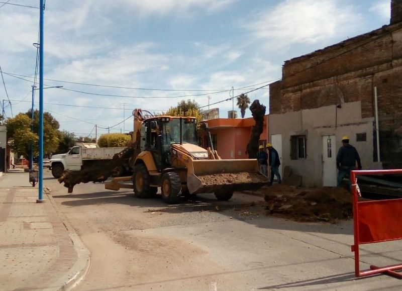 Labores previas al reasfaltado.