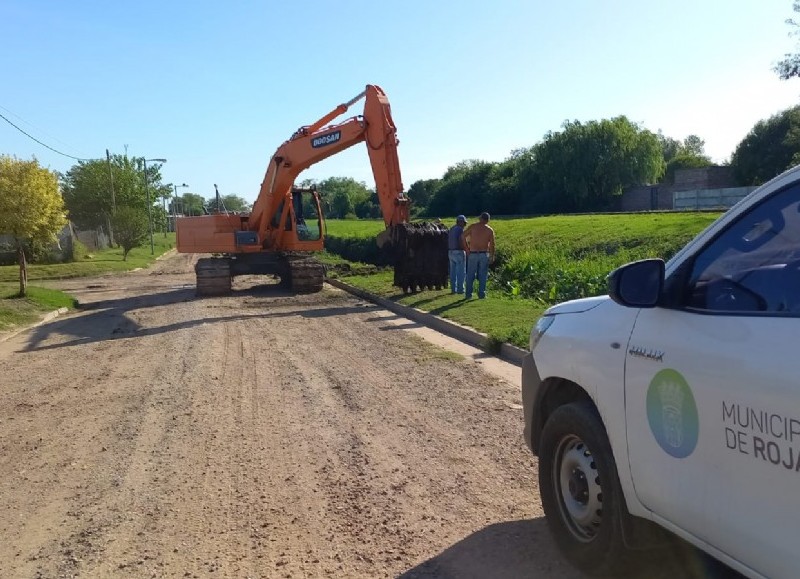 En esta oportunidad, el material que se retira se procura llevarlo inmediatamente del lugar para no generar inconvenientes sobre la calzada.