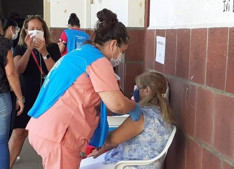 Posta sanitaria en la Escuela N° 1.