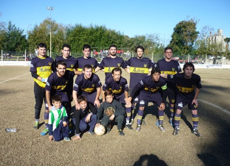 Boca goleó a Argentino.