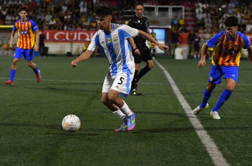 Espíndola apunta a jugar el Mundial sub-17.