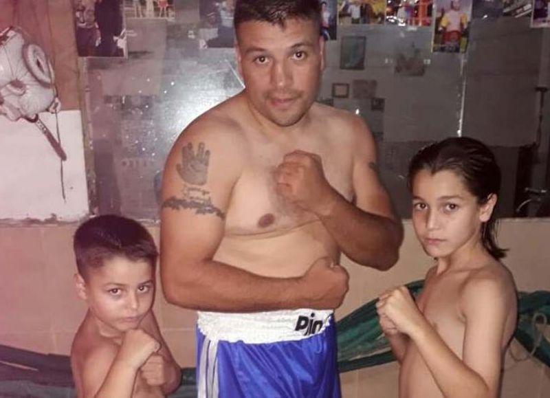 Lucas Molina e hijos.