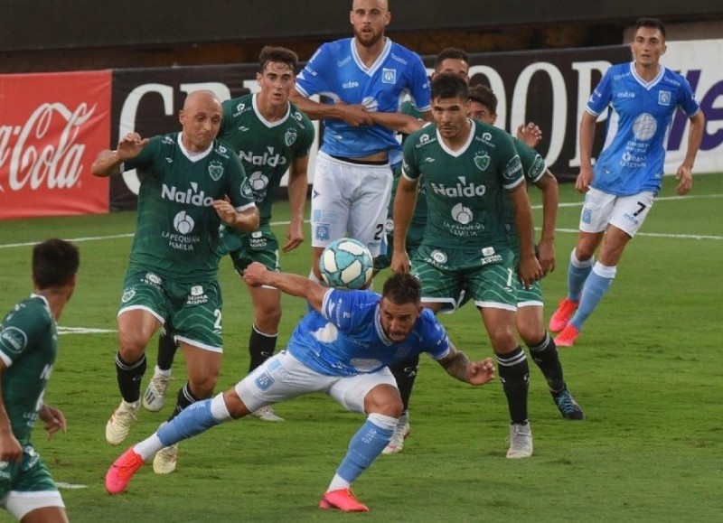 El equipo de Mario Sciacqua jugará en la máxima categoría del fúrbol argentino.
